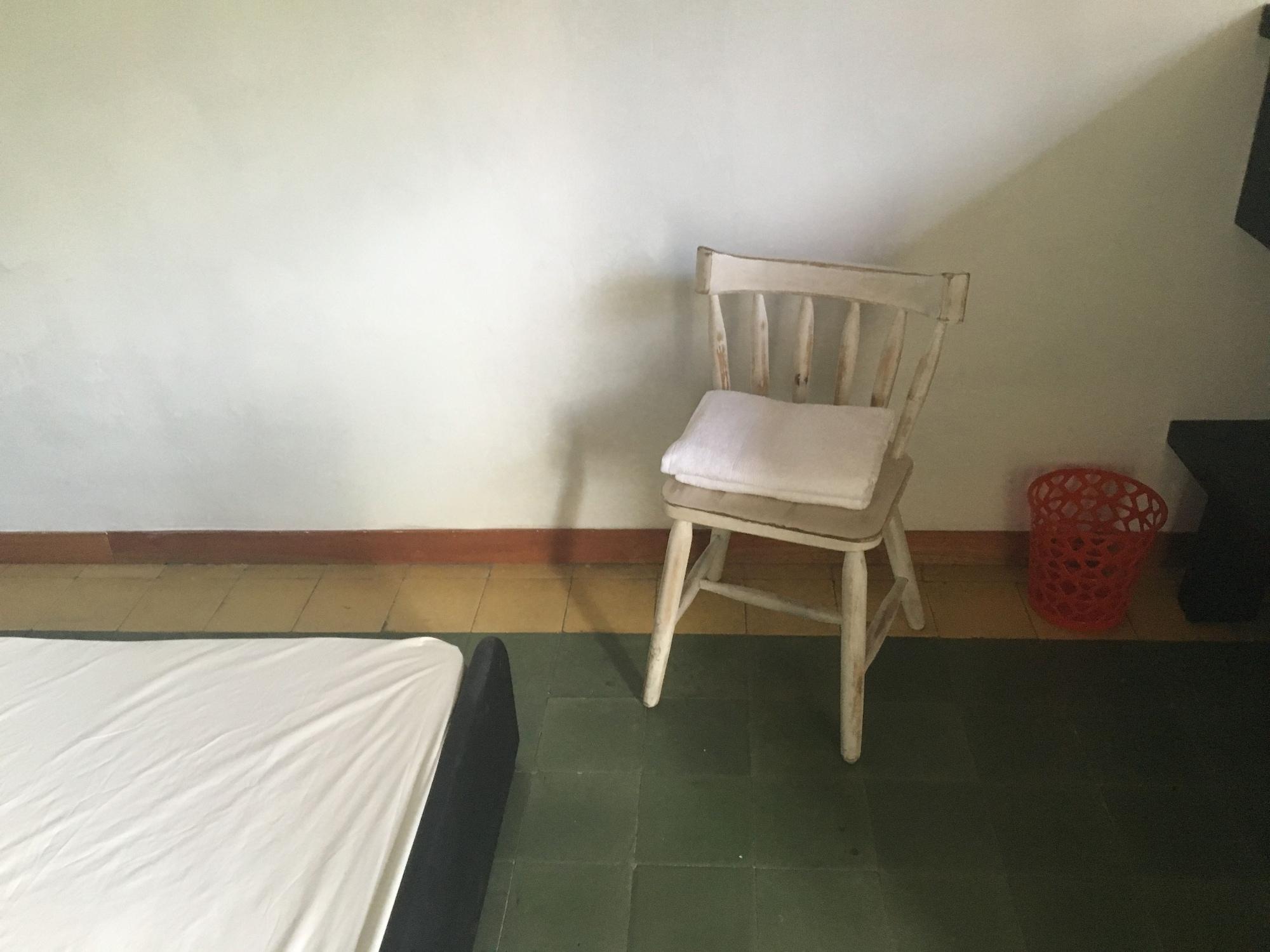 Hostal Casa Estacion Меделин Екстериор снимка